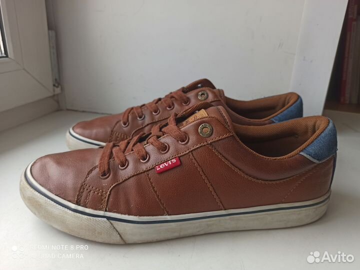 Levi's кеды оригинал кожа 42 размер