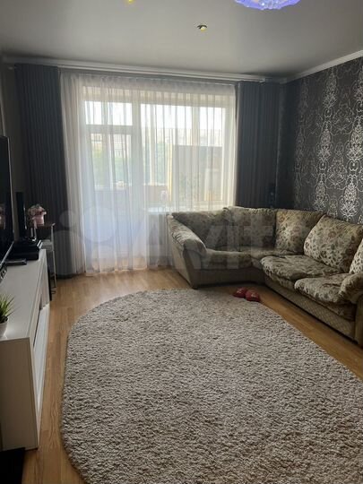 3-к. квартира, 100,9 м², 3/5 эт.