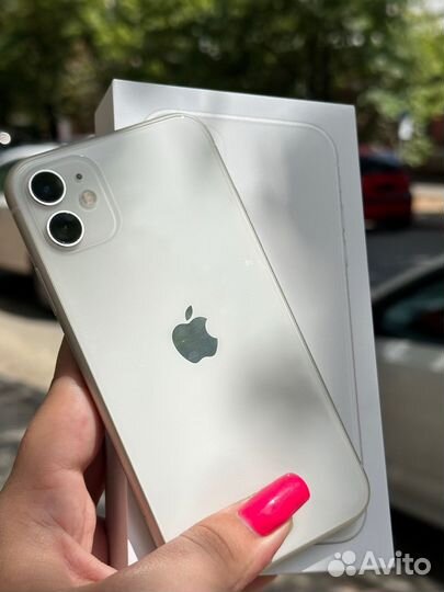 iPhone 11, 128 ГБ