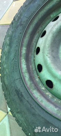 Bridgestone Blizzak Spike-02 175/70 R14 82