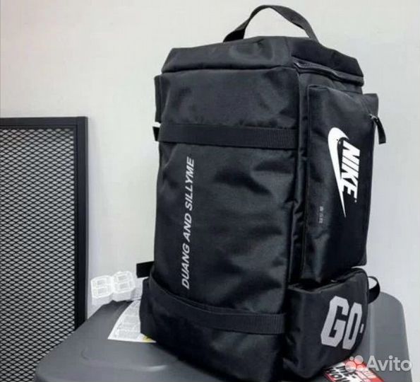 Спортивная сумка/рюкзак Nike Go