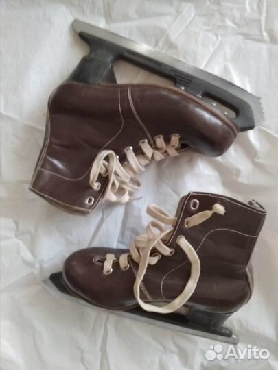 Коньки фигурные кожаные СССР