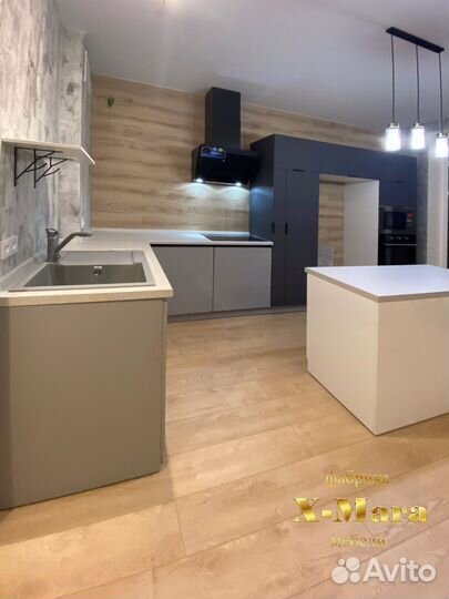Кухонный гарнитур новый