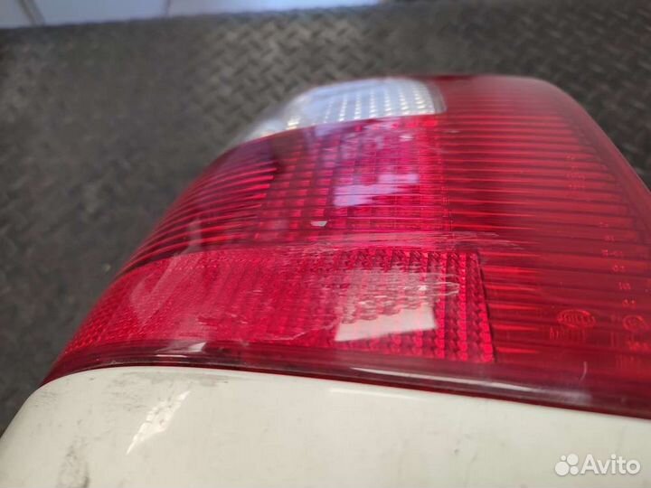 Фонарь право на Ford Galaxy Mk I/II (WGR)