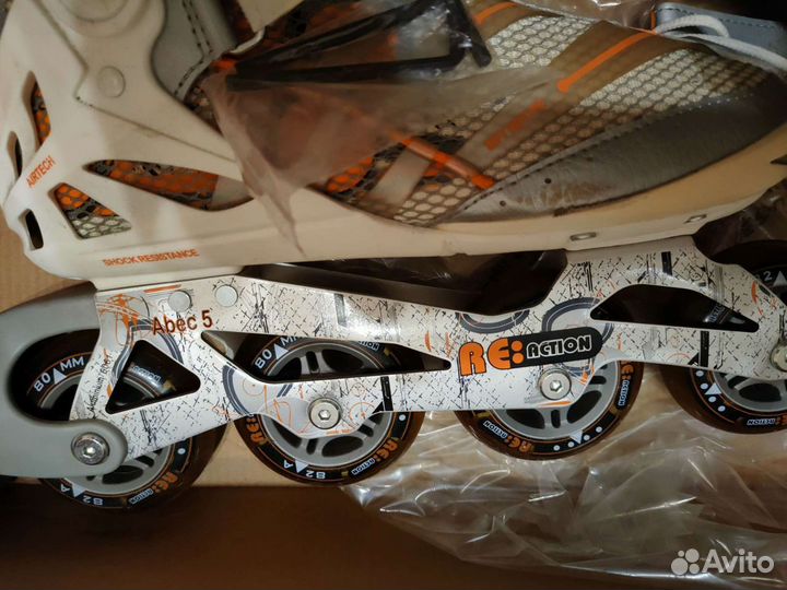 Ролики женские Reaction