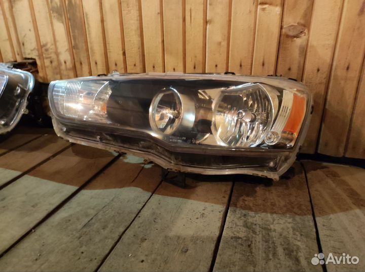 Фары митсубиси лансер 10