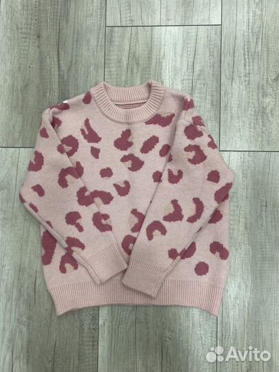 Свитер на девочку 130,140,150