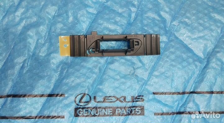 Крепление омывателя фары Lexus RX 4 правое 15-19