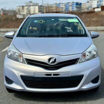 Toyota Vitz 1.0 CVT, 2013, 68 000 км, с пробегом, цена 965 000 руб.