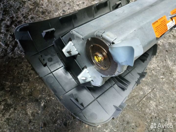 Подушка безопасности пассажира Лада Калина