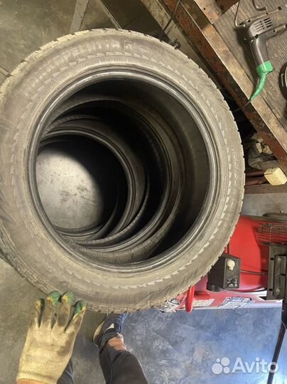 Nokian Tyres Hakkapeliitta City Bus 235/55 R18