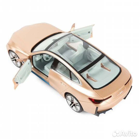 Машина на радиоуправлении BMW