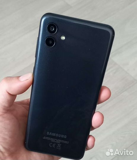Телефон смартфон Samsung Galaxy A04 3/32 гб, 2 SIM