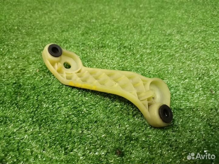 Кронштейн заднего фонаря левый Audi A6 Allroad (4