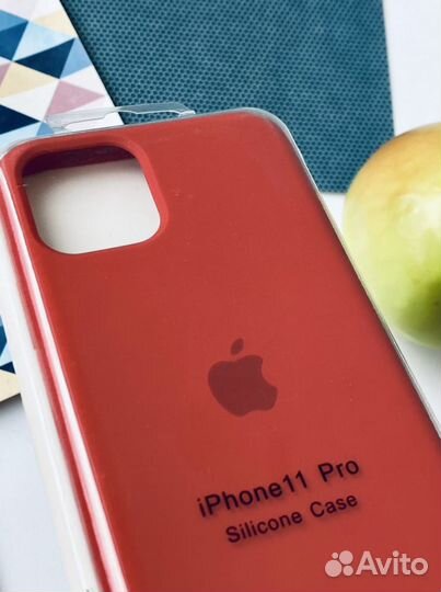 Чехол на iPhone 11 Pro