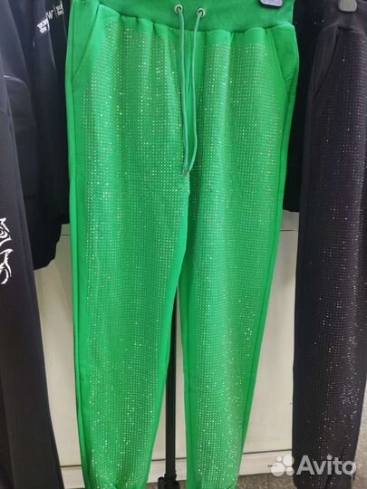 Костюм спортивный