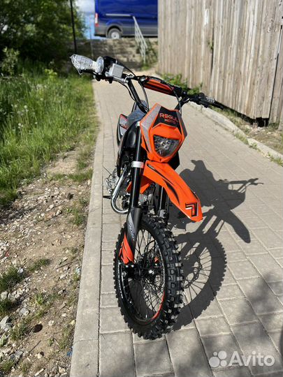 Питбайк Regulmoto seven Pro