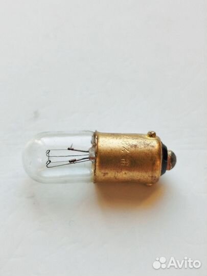 Лампа накаливания 28 в 2,8 вт