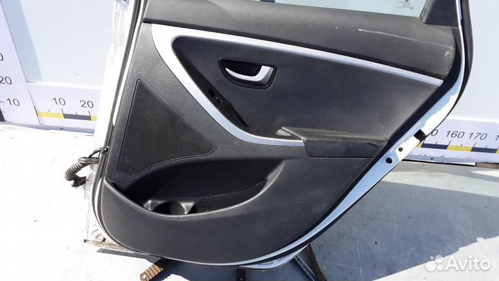Дверь задняя правая Hyundai i30