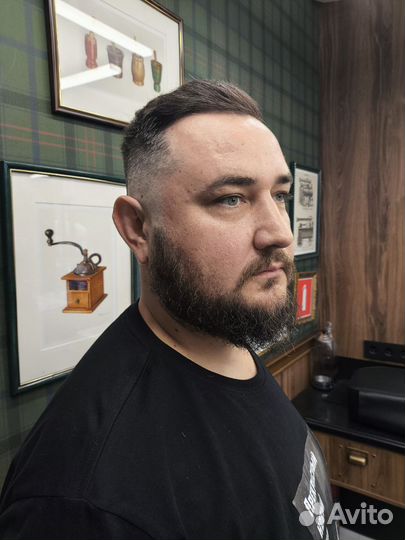 Мужская стрижка модель бесплатно