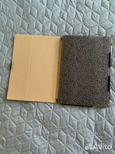 Чехол на планшет