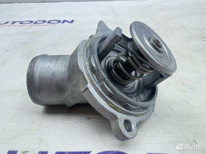 Термостат Mercedes E-Class W211 M112.949/3.2