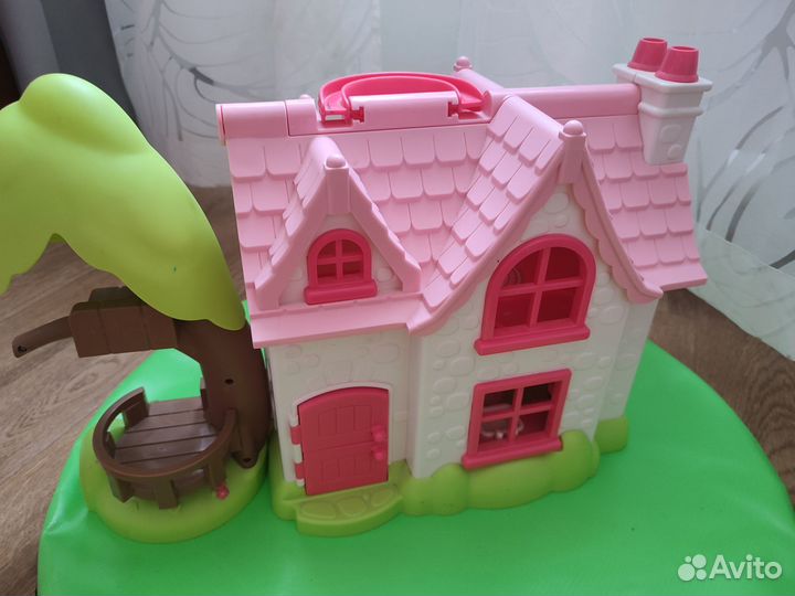 Кукольный домик
