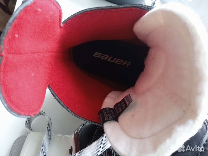 Коньки новые Bauer