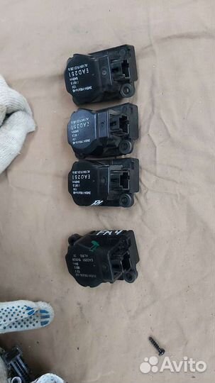 Сервопривода отопителя печки Форд Мондео 4