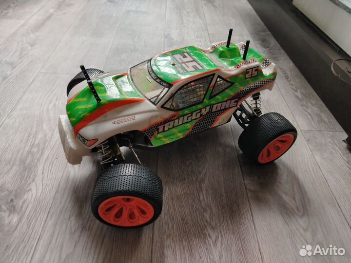 Радиоуправляемая модель