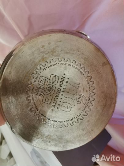 Кастрюля из нержавейки 4.8л