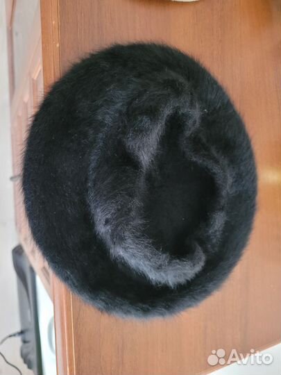 Берет женский