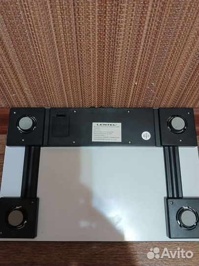 Весы напольные