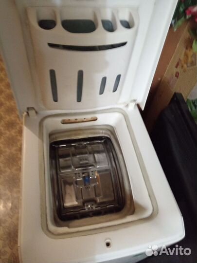 Стиральная машина с вертикальной загрузкой