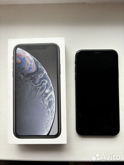 iPhone Xr, 64 ГБ