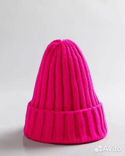 Шапка бини вязаная однотонная на весну/осень