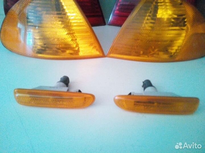 Задние фары BMW 3 е46