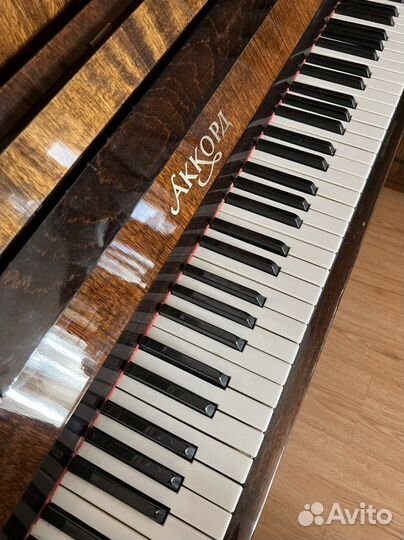 Пианино Аккорд