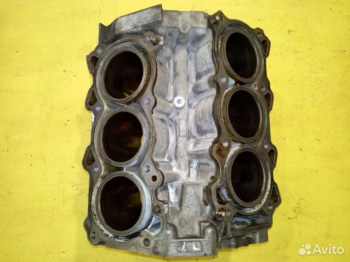 Блок цилиндров 2.3 Nissan Teana J31 VQ23DE