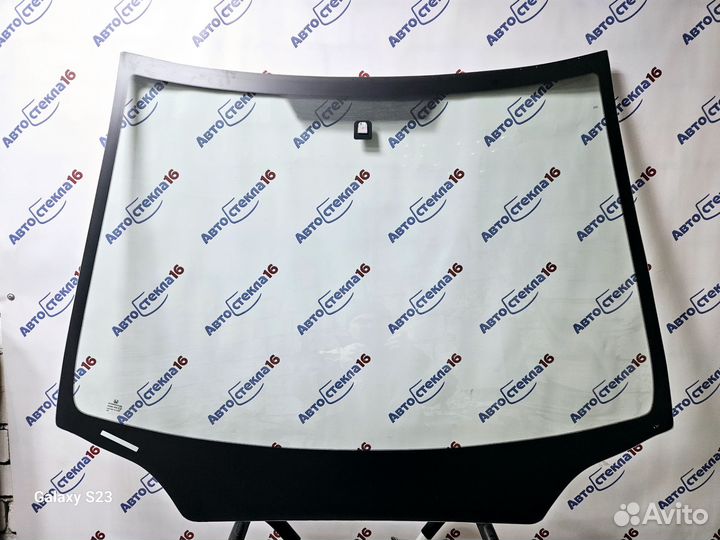 Лобовое стекло Honda Civic 8