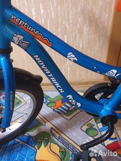 Детский велосипед четырехколесный