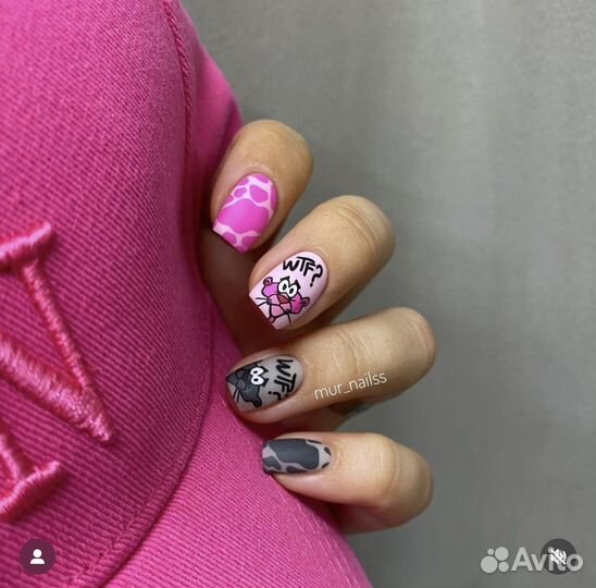 Модель на маникюр