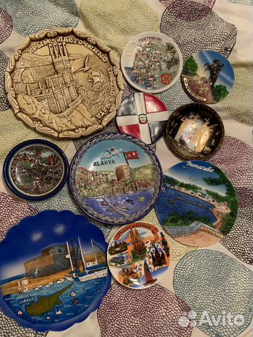 Сувенирные тарелки
