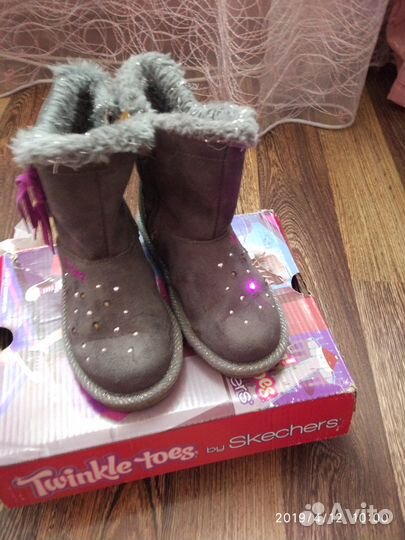 Сапоги Скечерс светодиодные