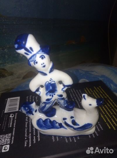Статуэтка фарфор Емеля. Гжель. СССР