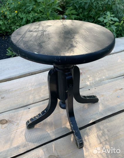 Стул для игры на пианино, дерево