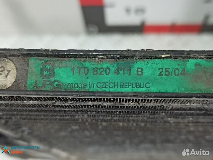 Радиатор кондиционера Volkswagen Touran 2004