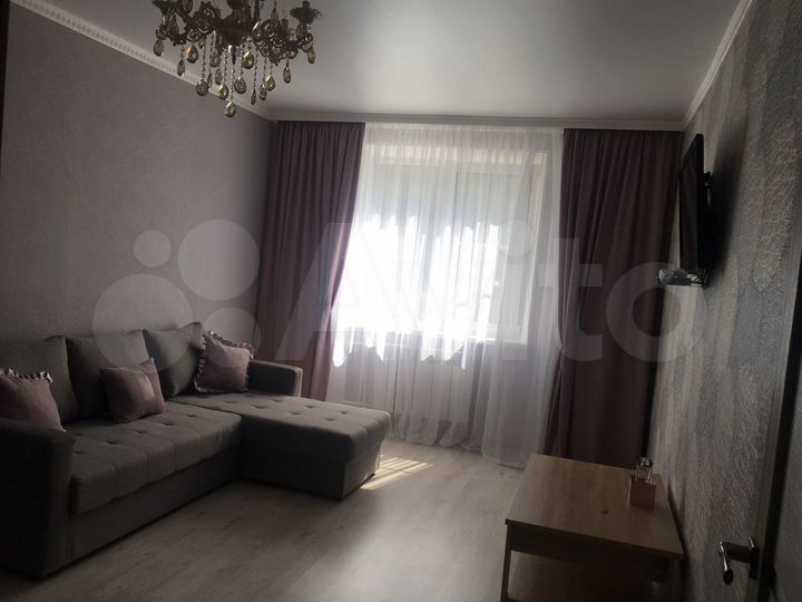 2-к. квартира, 37 м², 8/9 эт.
