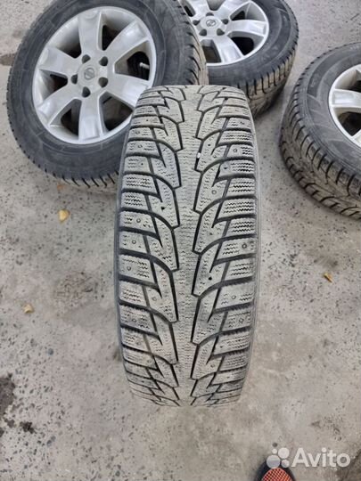 Hankook Winter I'Pike RS W419 215/65 R16