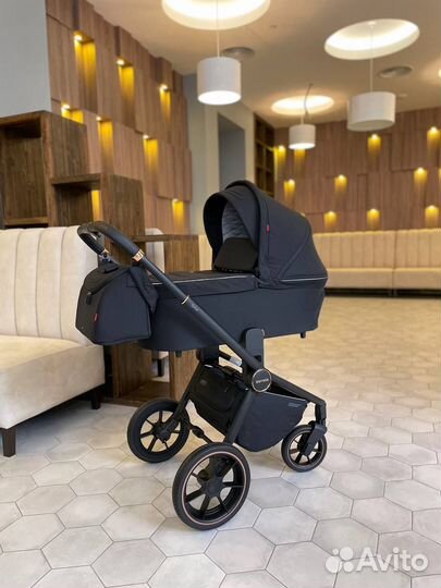 Детская Коляска Carrello Epica 2в1